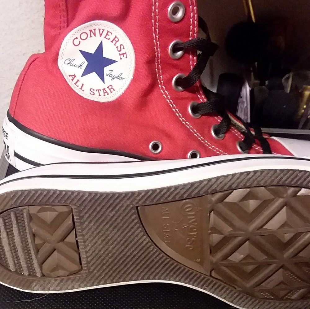 Converse - Picture 4 of 8